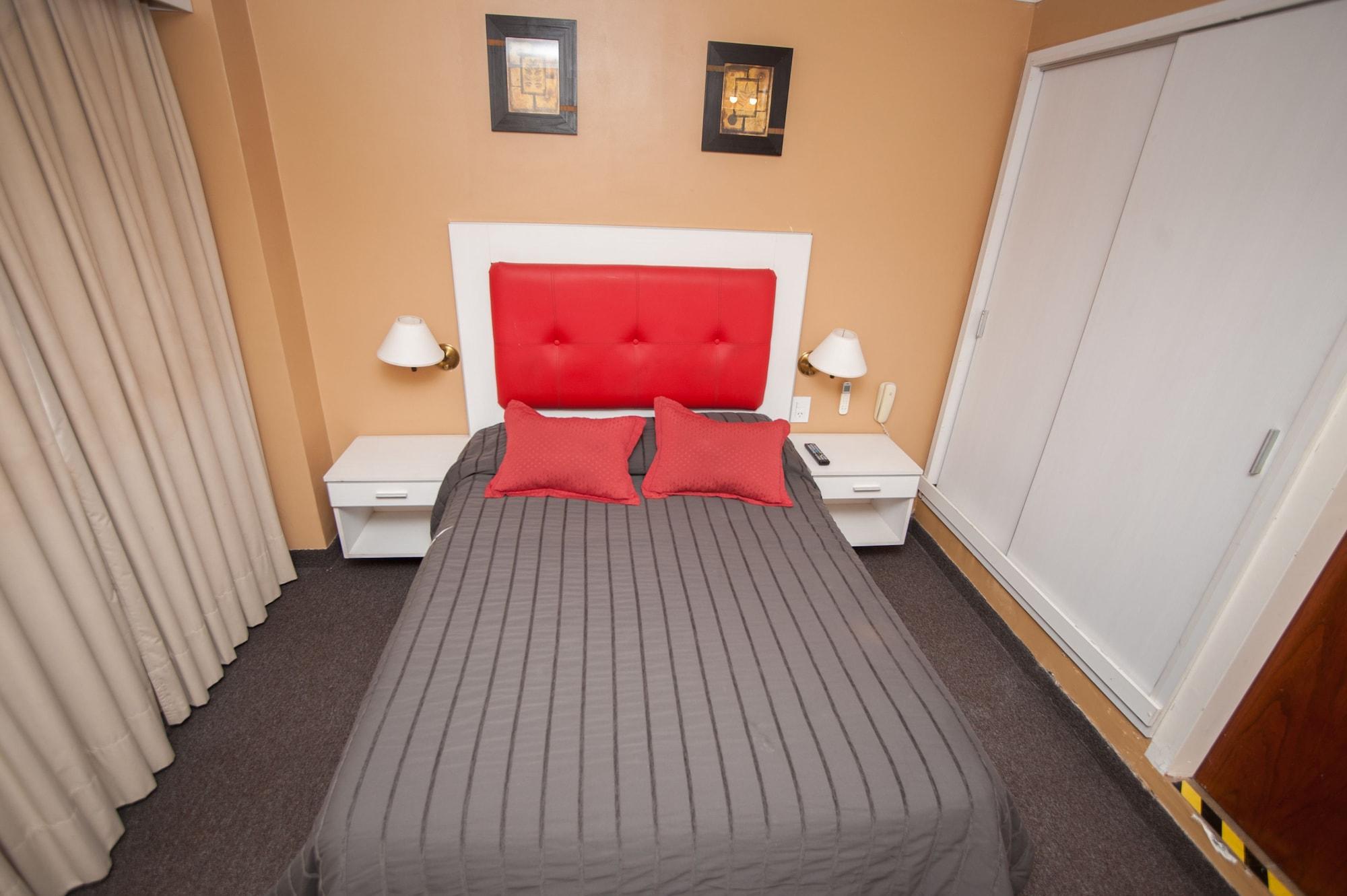 Hotel Posadas Luaran gambar