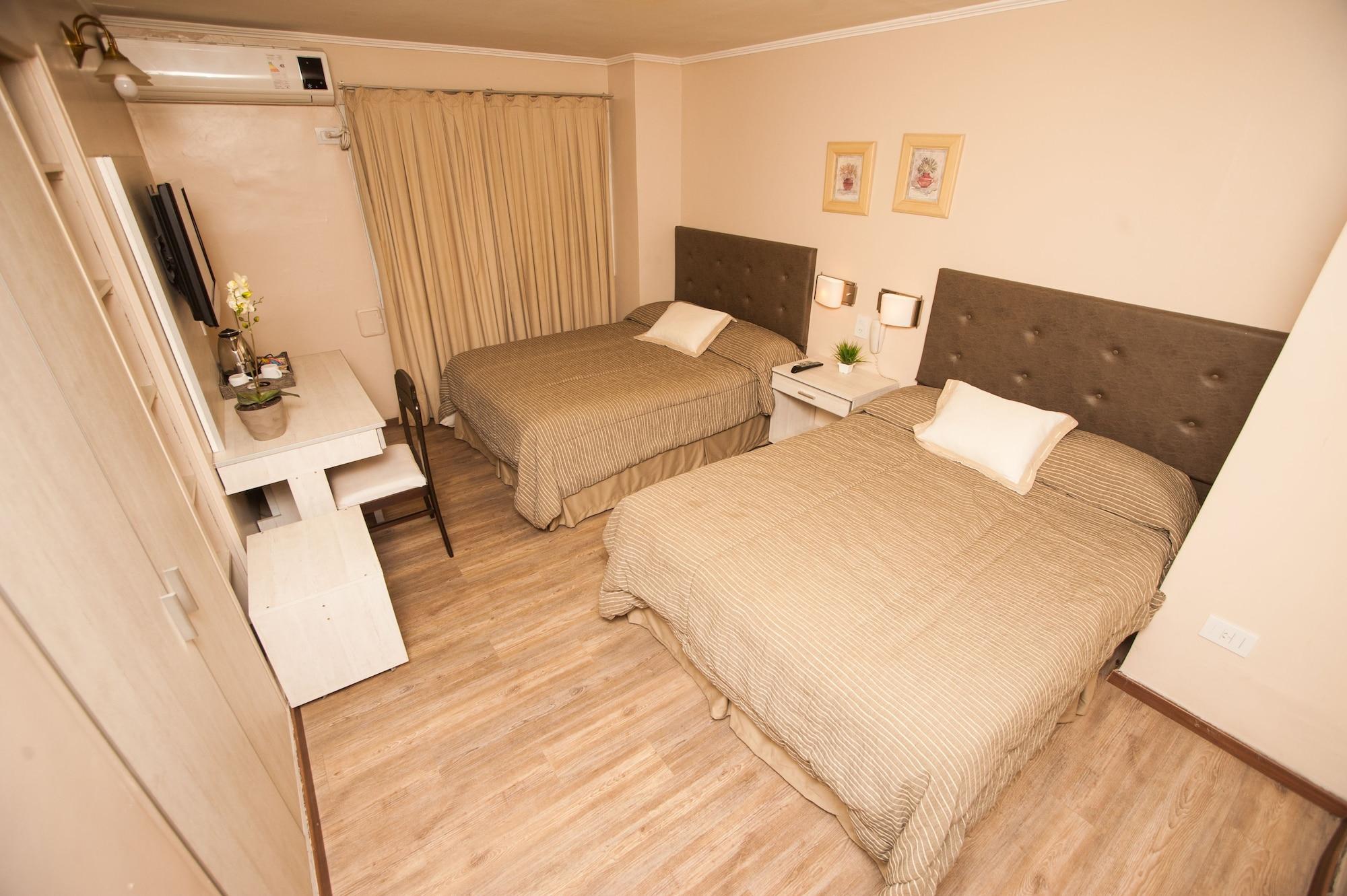 Hotel Posadas Luaran gambar