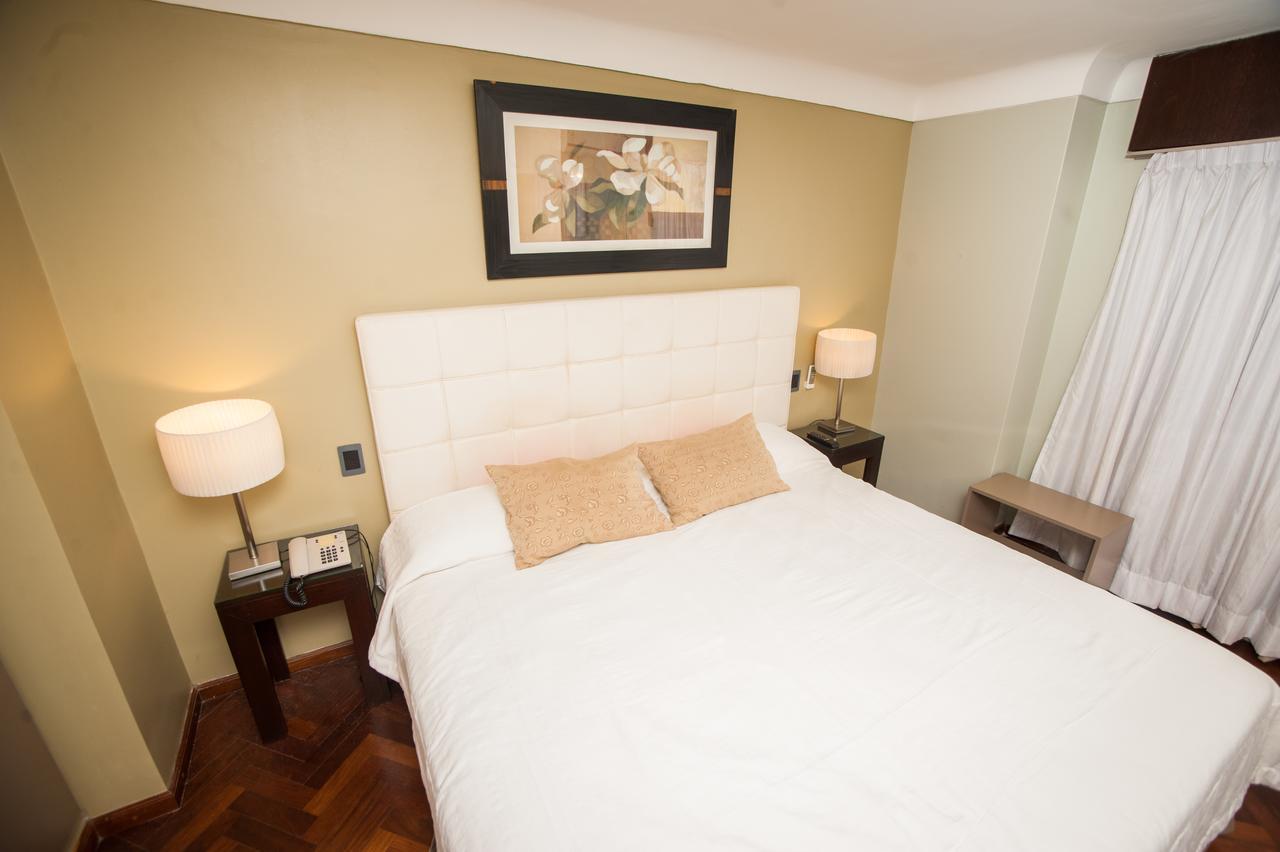 Hotel Posadas Luaran gambar