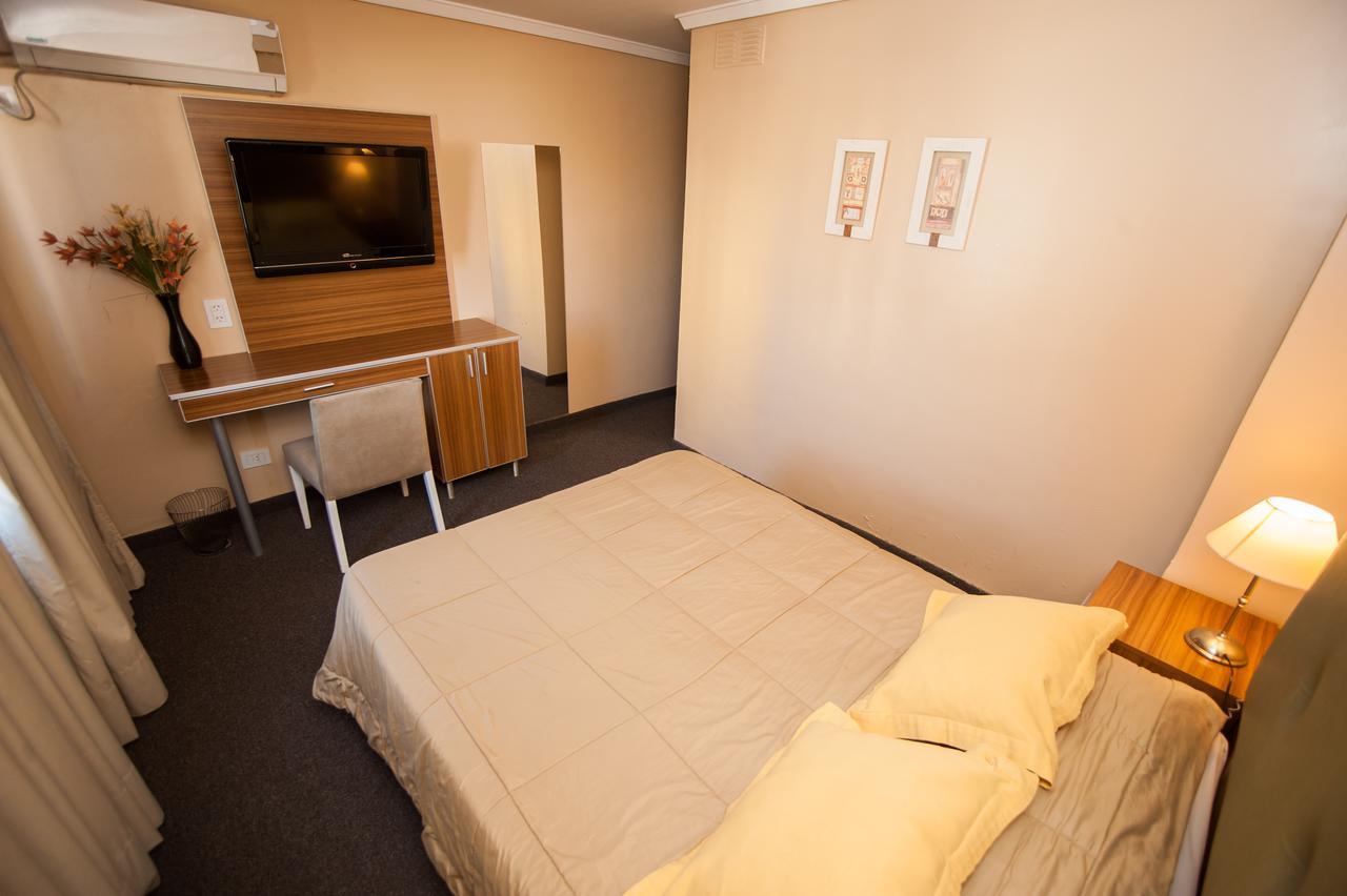 Hotel Posadas Luaran gambar